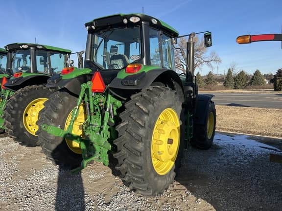 Image of John Deere 6175M equipment image 4
