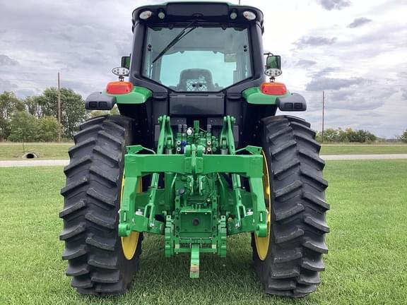Image of John Deere 6175M equipment image 4