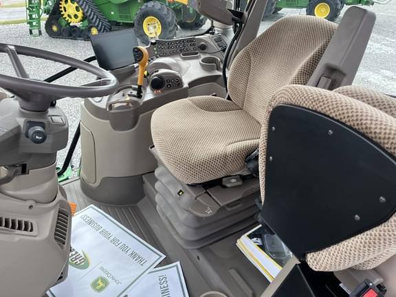Image of John Deere 6195R equipment image 4