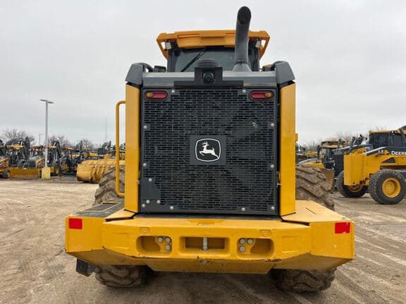 Image of John Deere 644P equipment image 3