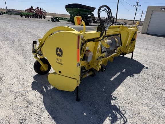 Image of John Deere 649 equipment image 2