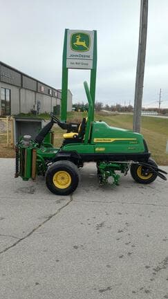Image of John Deere 6700A equipment image 3