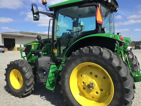 Image of John Deere 6R 120 equipment image 4