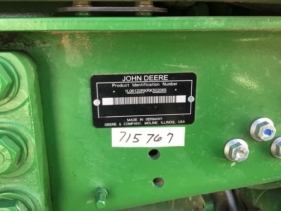 Image of John Deere 6R 120 equipment image 1