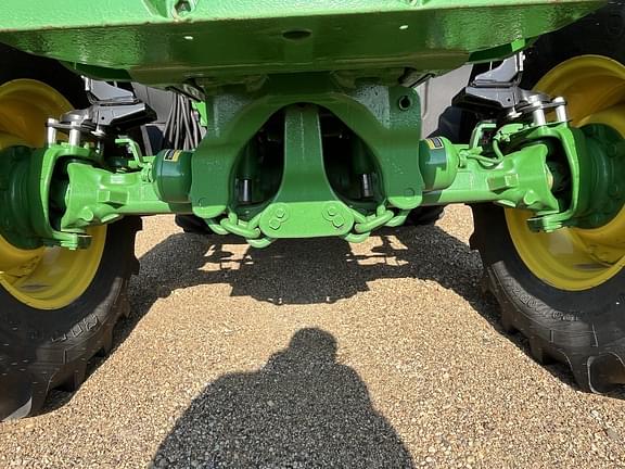 Image of John Deere 6R 130 equipment image 4