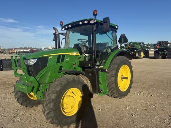 Image of John Deere 6R 140 equipment image 2