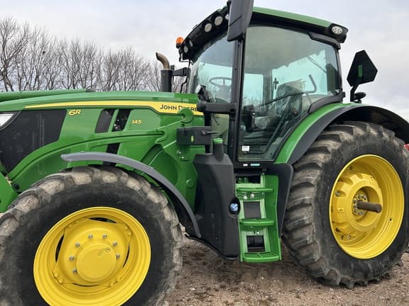 Image of John Deere 6R 145 equipment image 1
