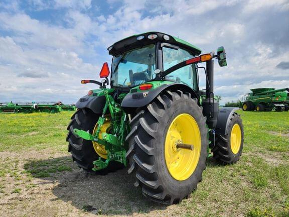 Image of John Deere 6R 145 equipment image 4