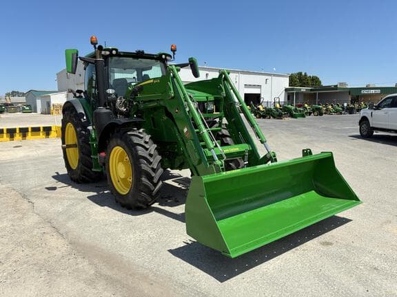 Image of John Deere 6R 155 equipment image 3