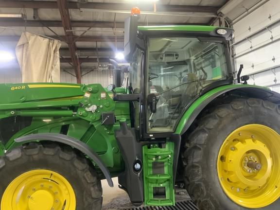 Image of John Deere 6R 155 equipment image 2
