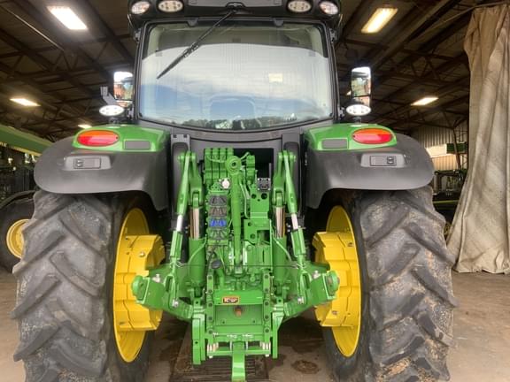 Image of John Deere 6R 155 equipment image 4
