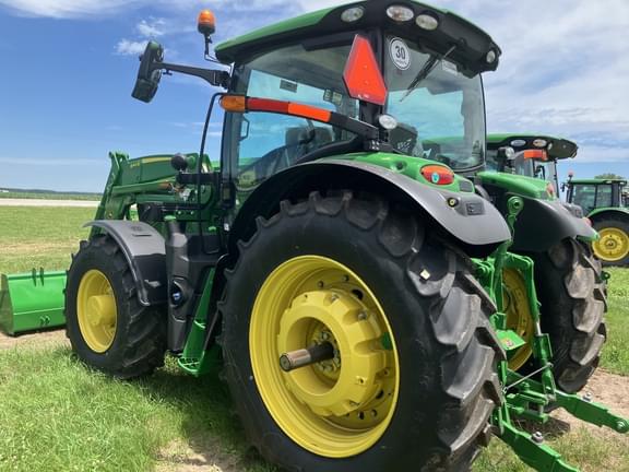 Image of John Deere 6R 155 equipment image 3