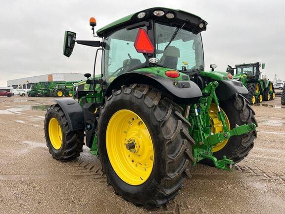 Image of John Deere 6R 155 equipment image 2