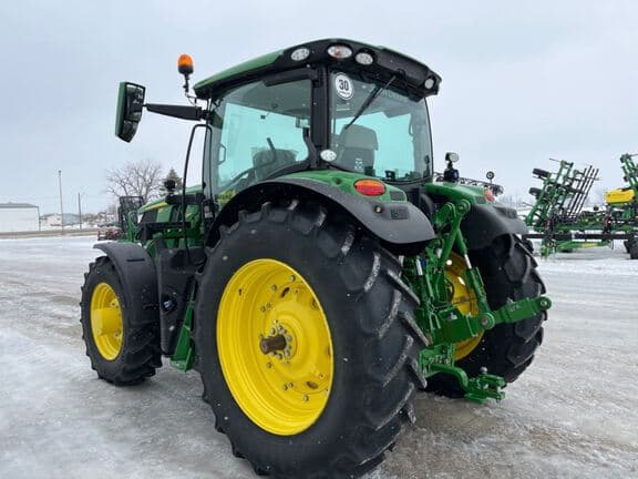 Image of John Deere 6R 165 equipment image 2