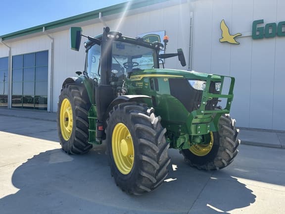 Image of John Deere 6R 165 equipment image 2