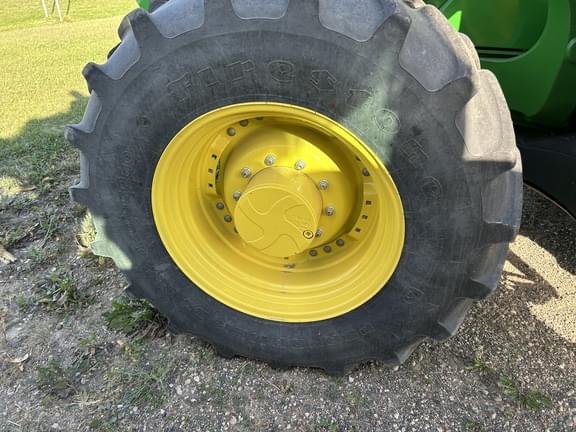 Image of John Deere 6R 175 equipment image 4