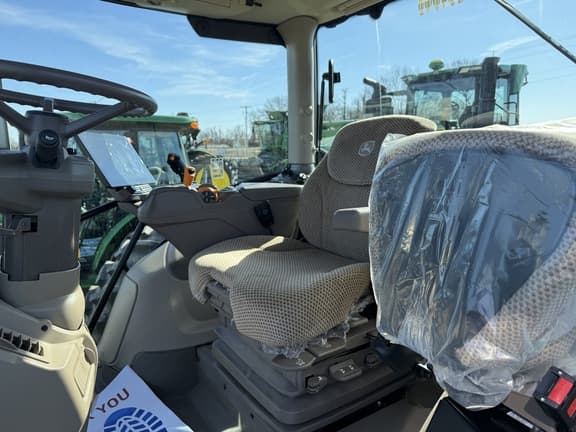 Image of John Deere 6R 175 equipment image 3