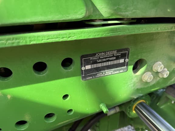 Image of John Deere 6R 175 equipment image 1