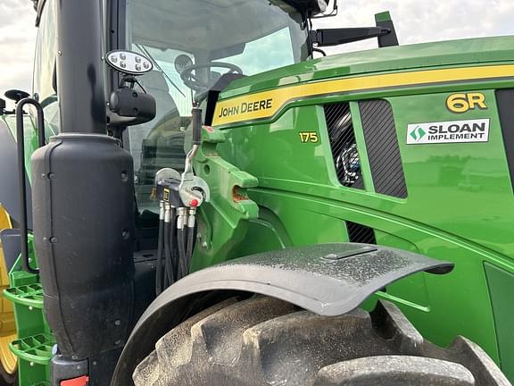 Image of John Deere 6R 175 equipment image 4
