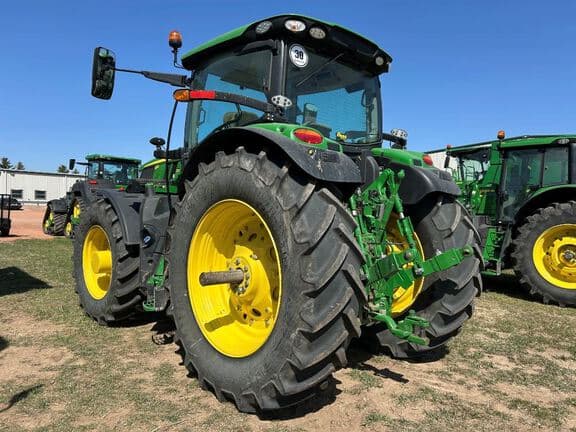 Image of John Deere 6R 175 equipment image 1