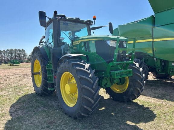 Image of John Deere 6R 175 equipment image 4