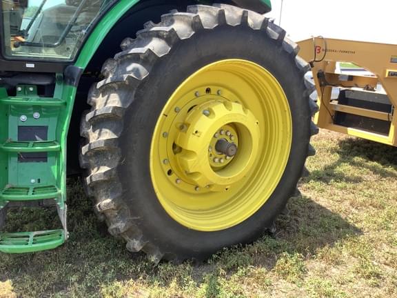 Image of John Deere 6R 175 equipment image 4