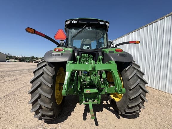 Image of John Deere 6R 175 equipment image 3