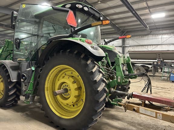 Image of John Deere 6R 195 equipment image 3