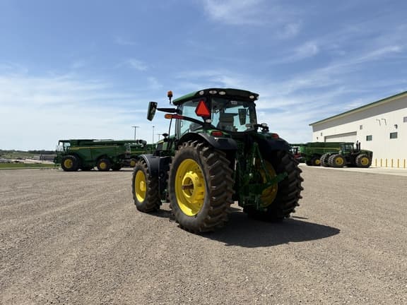 Image of John Deere 6R 215 equipment image 3