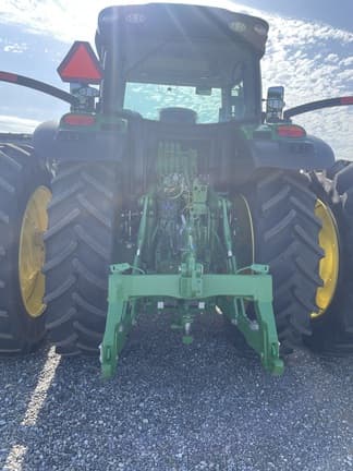 Image of John Deere 6R 215 equipment image 4