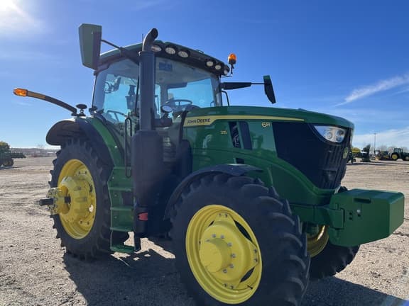 Image of John Deere 6R 215 equipment image 1