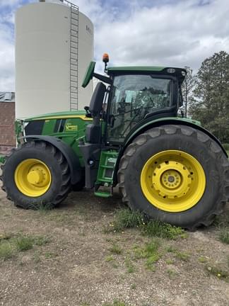 Image of John Deere 6R 250 equipment image 2