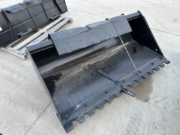Image of John Deere 72C Primary image