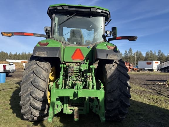 Image of John Deere 7R 250 equipment image 2