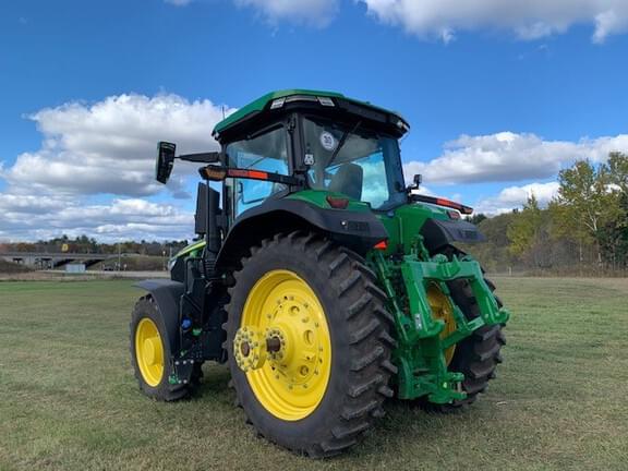 Image of John Deere 7R 270 equipment image 3