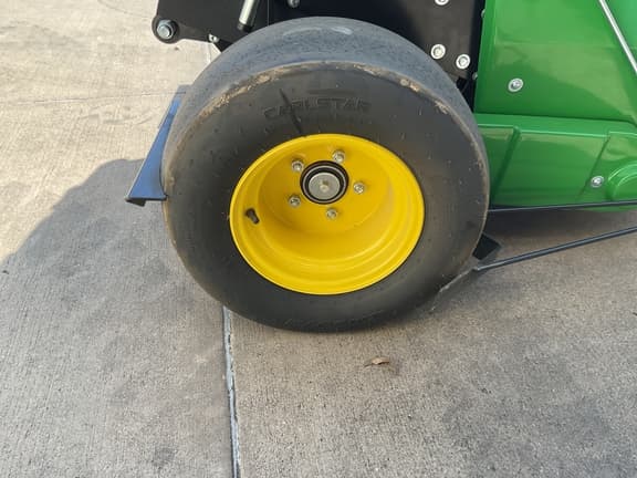 Image of John Deere Aercore 800 equipment image 4