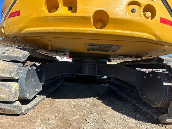Image of John Deere 85P equipment image 4