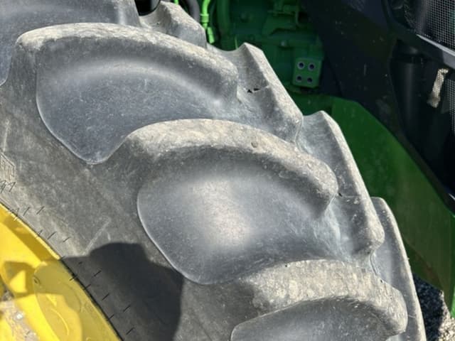 Image of John Deere 8R 250 equipment image 3