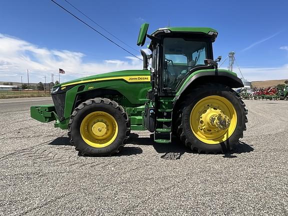 Image of John Deere 8R 250 equipment image 3