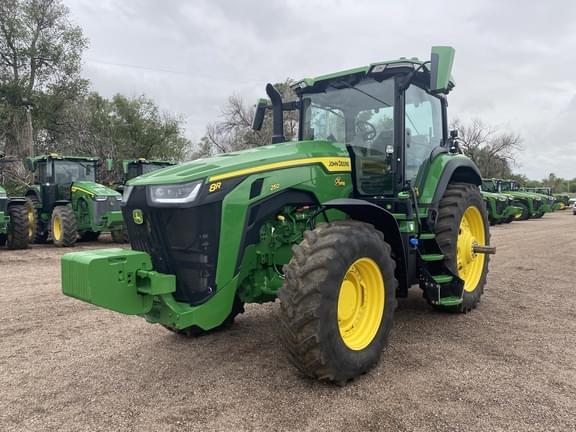 Image of John Deere 8R 250 Primary image