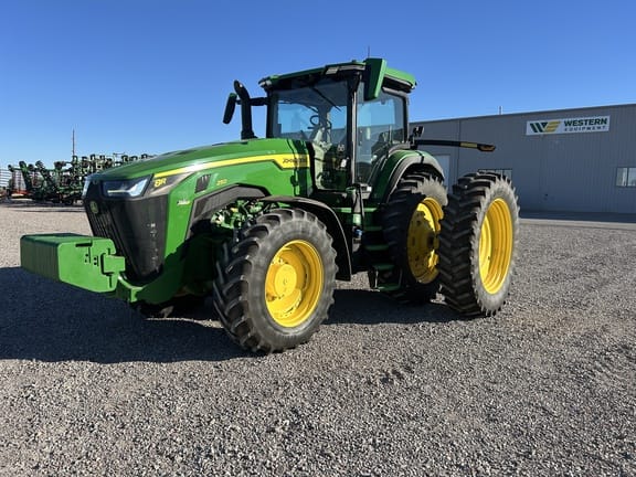 2024 John Deere 8R 250 Equipment Image0