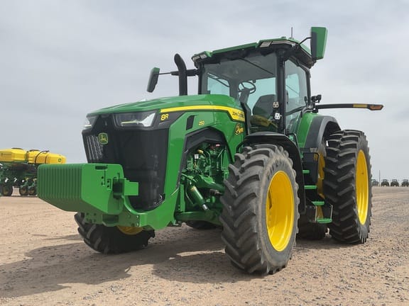 2024 John Deere 8R 250 Equipment Image0