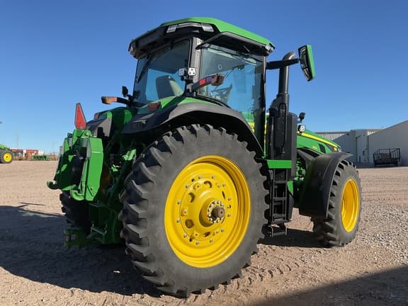 Image of John Deere 8R 250 equipment image 2