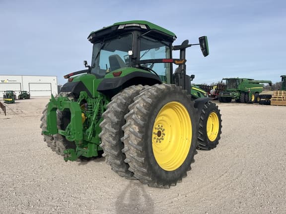 Image of John Deere 8R 250 equipment image 4