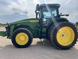 Image of John Deere 8R 250 equipment image 1
