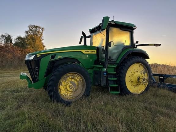 Image of John Deere 8R 280 equipment image 3