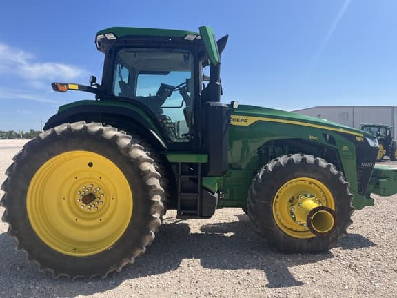 Image of John Deere 8R 280 equipment image 4