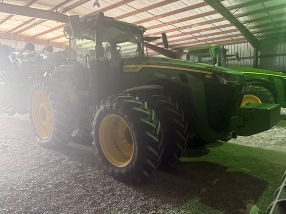 2024 John Deere 8R 310 Equipment Image0