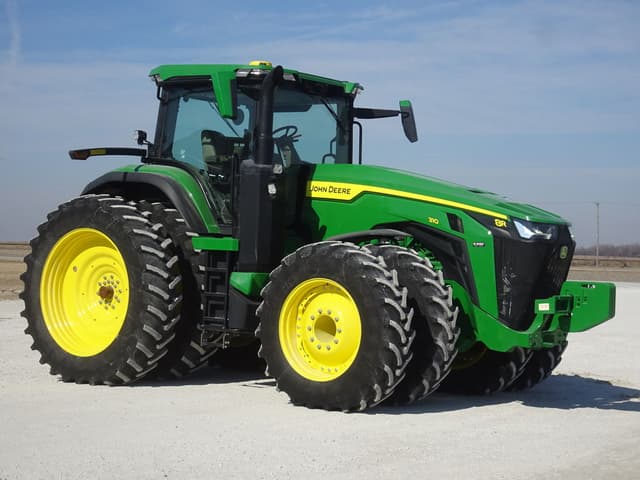 Image of John Deere 8R 310 equipment image 1