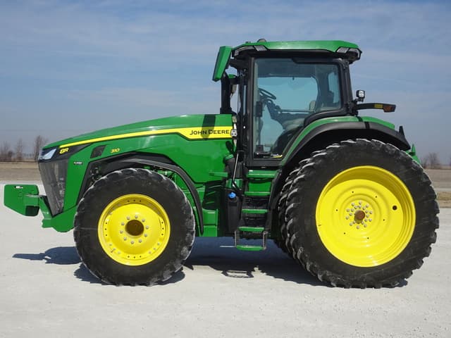 Image of John Deere 8R 310 equipment image 2
